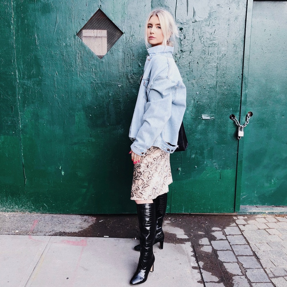 Meet your Posher, Adeline